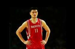 JackeyLove在篮网比赛中最后时刻胜出，最后时刻胜出引发热议！上演精彩一战